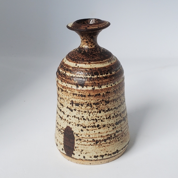 Signed Studio Pottery Vase - Picture 4 of 8